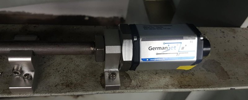 Series 19F Flexible Process Displacement Sensor Application Cases — on-site photo 7
